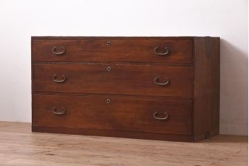 アンティーク家具　昭和初期　モダンなリメイクのローチェスト・3段(サイドボード、引き出し分割、衣装箪笥)(R-044401)