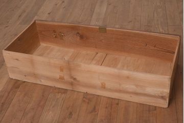 アンティーク家具　昭和初期　モダンなリメイクのローチェスト・3段(サイドボード、引き出し分割、衣装箪笥)(R-044401)