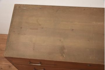 アンティーク家具　モダンなリメイクのローチェスト・3段(サイドボード、引き出し分割、衣装箪笥)(R-044406)