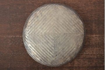 古い金属製　網代籠(ザル)　茶道具(箱付き)(R-044413)