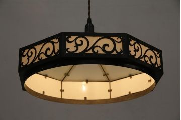 アンティーク照明　大正昭和初期　大正ロマン　八角形のシルエットがモダンな天井照明(シェード、吊り下げ照明)(R-44502)