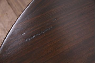 アンティーク家具　和製アンティーク　昭和初期　栓材　流れるような木目が魅力の丸ちゃぶ台(座卓、ローテーブル、折りたたみテーブル)(R-044504)