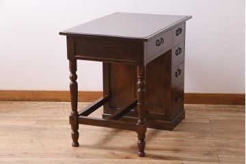 アンティーク家具　大正ロマン　ケヤキ材　挽き物脚が目を引くおしゃれな片袖机(片袖デスク、ワークデスク、在宅ワーク、在宅用)(R-044508)