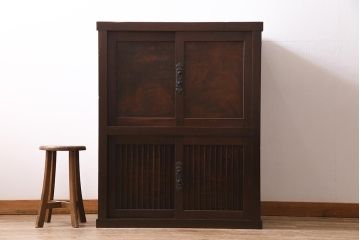 アンティーク家具　明治期　前面ケヤキ材　内部の造りが珍しい!凛とした佇まいの帳場箪笥(時代箪笥、収納棚)(R-044520)