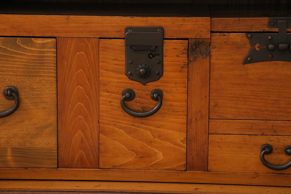 アンティーク家具　明治期　前面ケヤキ材　内部の造りが珍しい!凛とした佇まいの帳場箪笥(時代箪笥、収納棚)(R-044520)