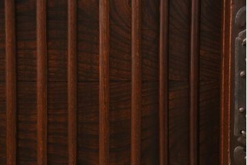 アンティーク家具　明治期　前面ケヤキ材　内部の造りが珍しい!凛とした佇まいの帳場箪笥(時代箪笥、収納棚)(R-044520)