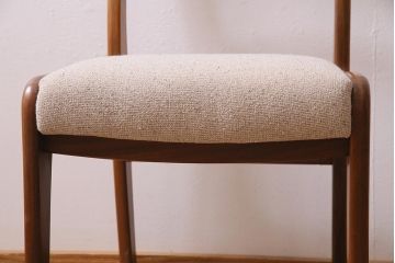 ヴィンテージ家具　北欧ビンテージ　G-PLAN(ジープラン)　チーク材　スタイリッシュなフォルムが魅力的なダイニングチェア(椅子、ラダーバックチェア)(R-044521)