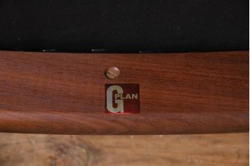 ヴィンテージ家具　北欧ビンテージ　G-PLAN(ジープラン)　チーク材　スタイリッシュなフォルムが魅力的なダイニングチェア(椅子、ラダーバックチェア)(R-044521)