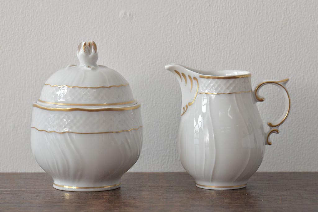 中古　ハンガリー　HOLLOHAZA(ホロハーザ)　Pannonia(パノニア)　シュガーポット　クリーマー　2点セット(ミルクジャー、洋食器)(R-044526)