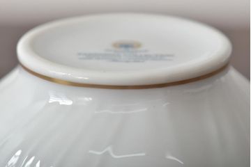 中古　ハンガリー　HOLLOHAZA(ホロハーザ)　Pannonia(パノニア)　シュガーポット　クリーマー　2点セット(ミルクジャー、洋食器)(R-044526)