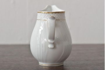 中古　ハンガリー　HOLLOHAZA(ホロハーザ)　Pannonia(パノニア)　シュガーポット　クリーマー　2点セット(ミルクジャー、洋食器)(R-044526)