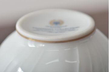 中古　ハンガリー　HOLLOHAZA(ホロハーザ)　Pannonia(パノニア)　シュガーポット　クリーマー　2点セット(ミルクジャー、洋食器)(R-044526)