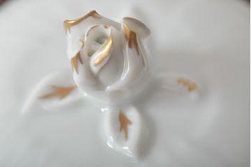 中古　ハンガリー　HOLLOHAZA(ホロハーザ)　Pannonia(パノニア)　シュガーポット　ミルクジャー　2点セット(クリーマー、洋食器)(R-044527)