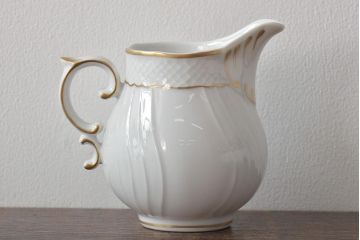 中古　ハンガリー　HOLLOHAZA(ホロハーザ)　Pannonia(パノニア)　ミルクジャー(クリーマー、洋食器)(R-044529)