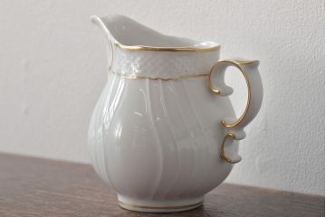 中古　ハンガリー　HOLLOHAZA(ホロハーザ)　Pannonia(パノニア)　ミルクジャー(クリーマー、洋食器)(R-044532)