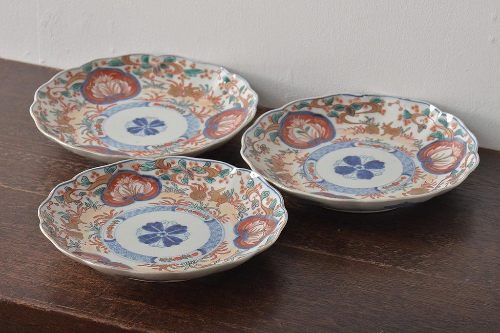 幕末〜明治　伊万里焼　色絵金彩兎図　7寸皿3枚(中皿)(R-044540)