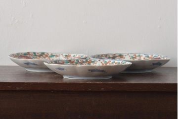 幕末〜明治　伊万里焼　色絵金彩兎図　7寸皿3枚(中皿)(R-044540)