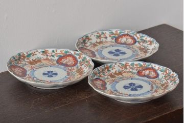 幕末〜明治　伊万里焼　色絵金彩兎図　7寸皿3枚(中皿)(R-044540)