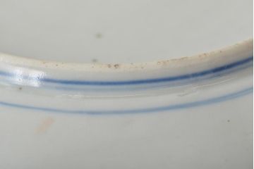 幕末〜明治　伊万里焼　色絵金彩兎図　7寸皿3枚(中皿)(R-044540)