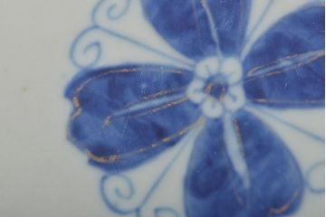 幕末〜明治　伊万里焼　色絵金彩兎図　7寸皿3枚(中皿)(R-044541)