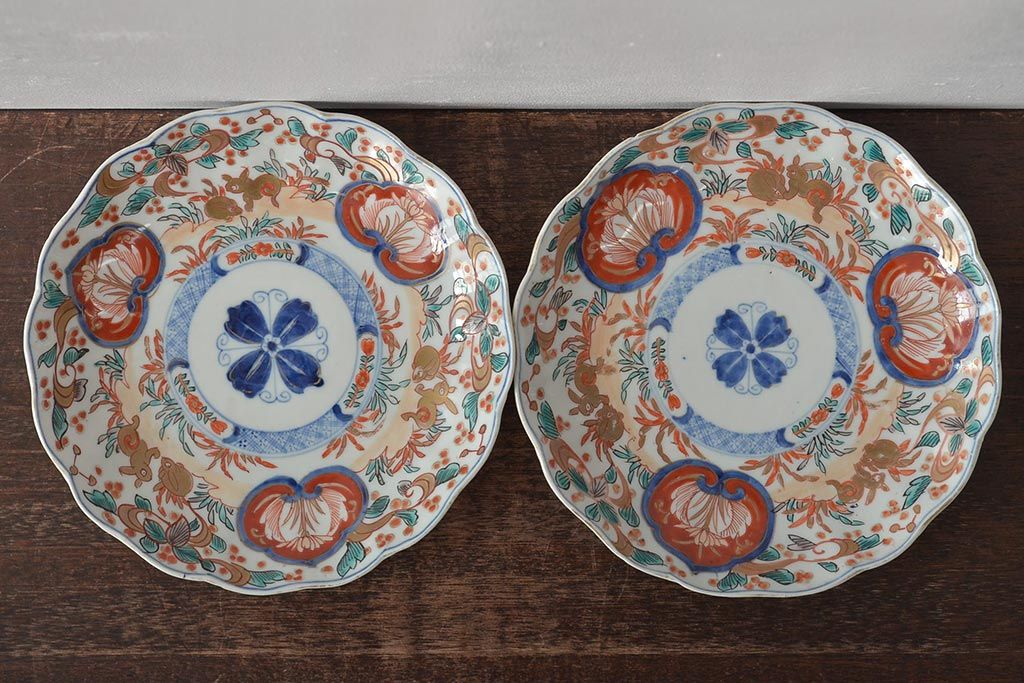 幕末〜明治　伊万里焼　色絵金彩兎図　7寸皿2枚(中皿)(R-044542)