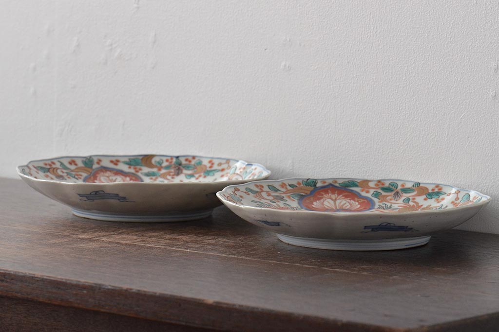 幕末〜明治　伊万里焼　色絵金彩兎図　7寸皿2枚(中皿)(R-044542)