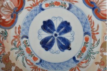 幕末〜明治　伊万里焼　色絵金彩兎図　7寸皿2枚(中皿)(R-044542)