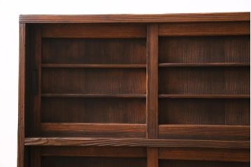 アンティーク家具　和製アンティーク　昭和初期　ヒノキ材　引き出し付き　レトロな雰囲気溢れる下駄箱(収納棚、戸棚)(R-044553)