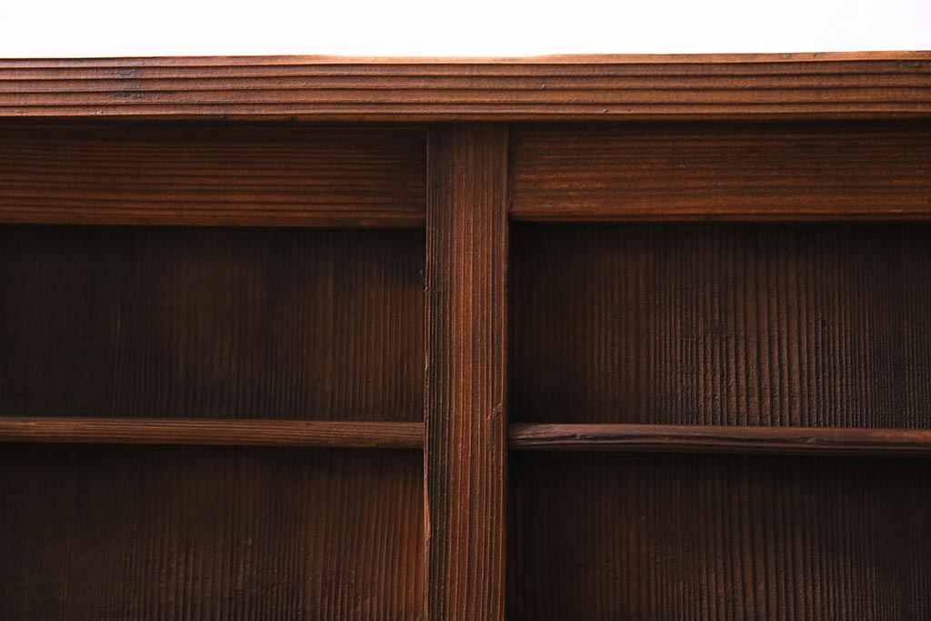 アンティーク家具　和製アンティーク　昭和初期　ヒノキ材　引き出し付き　レトロな雰囲気溢れる下駄箱(収納棚、戸棚)(R-044553)