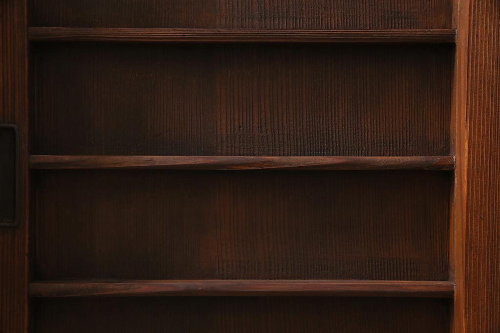 アンティーク家具　和製アンティーク　昭和初期　ヒノキ材　引き出し付き　レトロな雰囲気溢れる下駄箱(収納棚、戸棚)(R-044553)