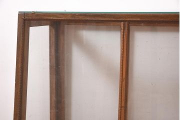 アンティーク家具　昭和初期　台形型　ノスタルジックな雰囲気のガラスケース(ショーケース、陳列棚)(R-044558)