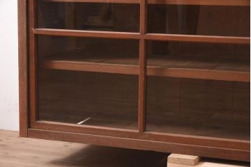 アンティーク家具　大正昭和初期　古い木の味わいが魅力的なガラス戸棚(収納棚、食器棚、本箱、キャビネット)(R-044560)
