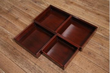 ビンテージ家具　和製ビンテージ　唐木　カリン材　赤みを帯びた木肌が美しい飾り棚(茶棚、陳列棚、花梨材)(R-044563)