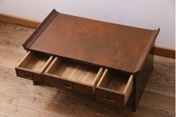 アンティーク家具　和製アンティーク　大正昭和初期　本体ケヤキ材・前面玉杢・中桐材・前面縁黒柿材　上手物!贅を凝らした造りの文机(座机、ローテーブル、センターテーブル)(R-044565)