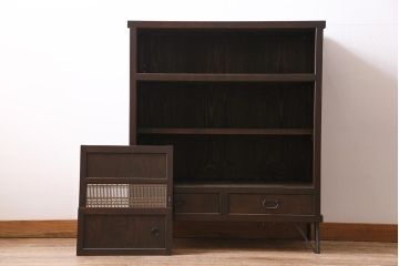 アンティーク家具　和製アンティーク　昭和初期　前面ケヤキ材　格子がアクセントになったリメイク水屋箪笥キャビネット(戸棚、収納棚)(R-044566)