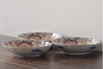 幕末〜明治　伊万里焼　色絵金彩兎図　小皿3枚(和食器)(R-044570)