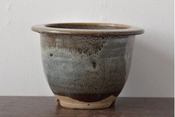 古い丸型植木鉢(中国海鼠白交趾釉?)(R-044573)