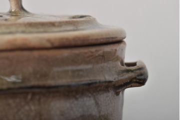 江戸期　古い美濃焼蓋物(織部瀬戸)(R-044574)