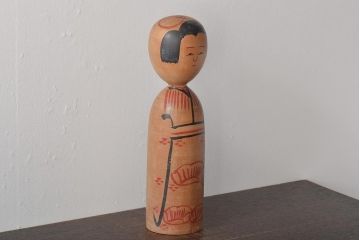 昭和47年　秋田木地山　小椋久太郎 作　こけし　39.5cm　郷土玩具　伝統こけし(R-044578)