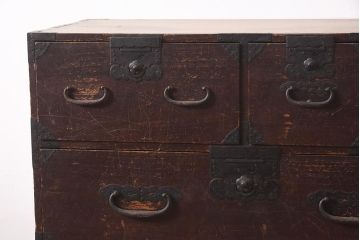 アンティーク家具　和製　明治期　珍しいデザインの重ね箪笥(和箪笥、衣装箪笥)(R-044585)