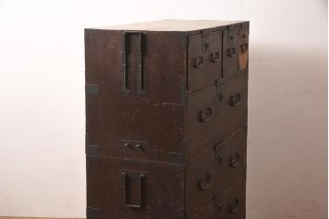 アンティーク家具　和製　明治期　珍しいデザインの重ね箪笥(和箪笥、衣装箪笥)(R-044585)