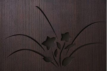 中古　国産　総桐材　引き戸付き　凛とした和の雰囲気漂う重ね箪笥(衣装箪笥、桐箪笥、和タンス)(R-044588)