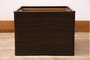 アンティーク雑貨　昭和初期　指物家具　縞黒檀(シマコクタン)材　縞目の美しい高級角火鉢(木製火鉢、箱火鉢)(R-044591)