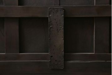 アンティーク建具　明治期　本体ヒノキ材・板部ケヤキ材　クリアガラス入り　落ち着いた和の雰囲気を演出する蔵戸(引き戸、玄関戸)(R-044599)
