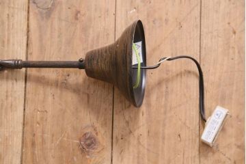 中古　アンティーク調　鉄製　ボタニカルモチーフがお洒落な5灯シャンデリア(天井照明、吊り下げ照明)(R-044600)