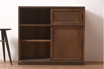 アンティーク家具　和製　昭和初期　素朴な風合いが魅力の古い木製戸棚(収納棚、キャビネット)(R-044603)