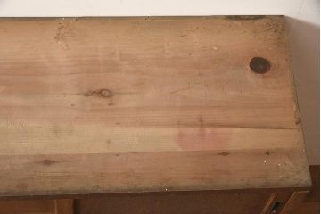 アンティーク家具　和製　昭和初期　素朴な風合いが魅力の古い木製戸棚(収納棚、キャビネット)(R-044603)