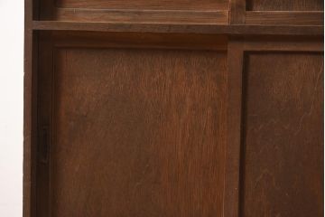 アンティーク家具　和製　昭和初期　素朴な風合いが魅力の古い木製戸棚(収納棚、キャビネット)(R-044603)