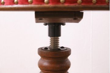 アンティーク家具　大正ロマン　ナラ材　小振りでかわいいドクターチェア(回転椅子)(R-044618)