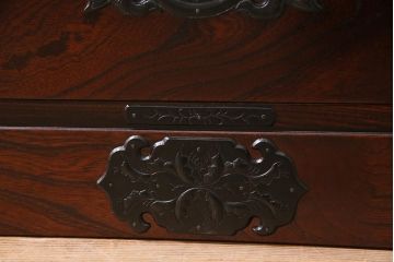 中古　伝統民芸家具　岩谷堂箪笥　No309三、八尺整理小抽出　重厚かつ上品な佇まいが魅力のチェスト(衣装箪笥、整理箪笥、引き出し)(定価約65万円)(R-044620)